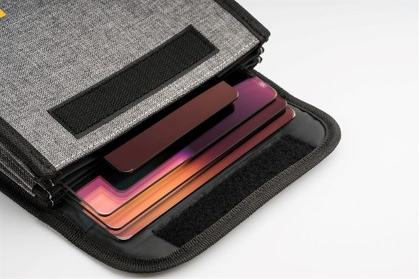 nisi-100mm-filter-pouch-open